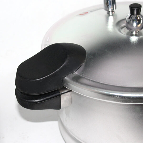 CHEF Best Pressure Cooker 1205 Aluminum Sleek Handles - [5 Liter] - Image 3